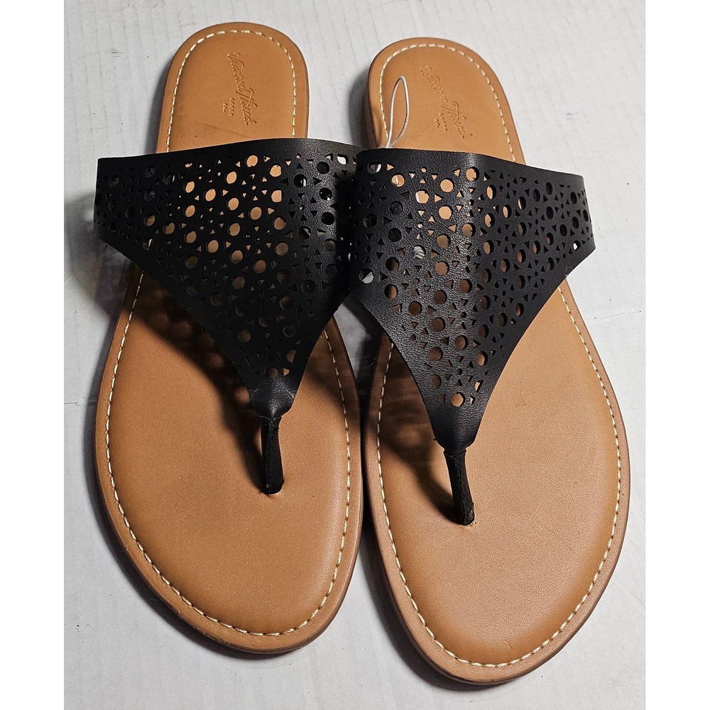 Universal Thread Womens Black Laser Cut Thong Sandals Flat Slides Size 10 NEW - Picture 9 of 10